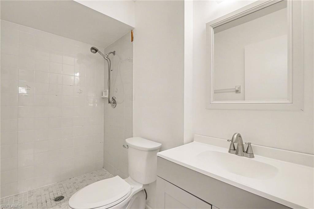 CAVENDISH SQUARE CONDO - Residential