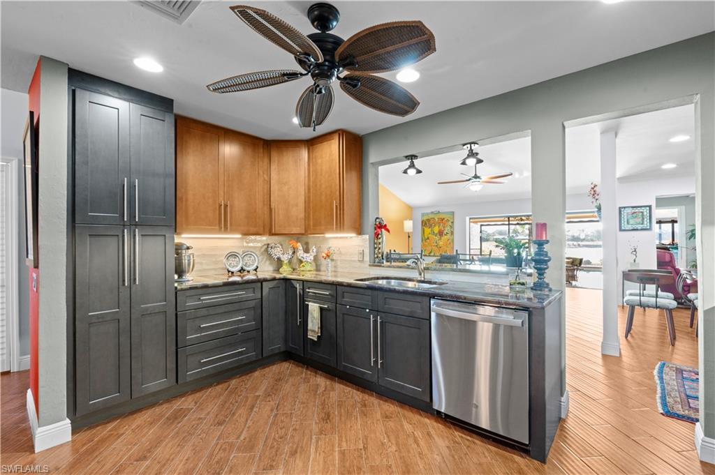 EAGLES LANDING - Residential