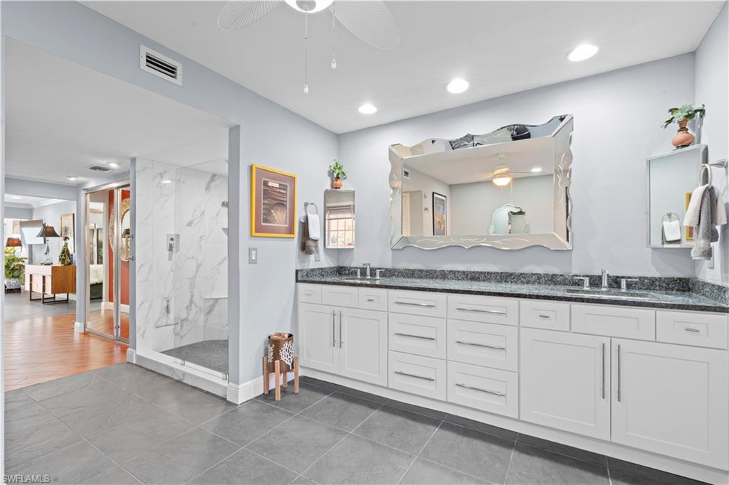 EAGLES LANDING - Residential