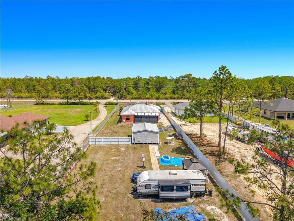 GOLDEN GATE ESTATES - Residential