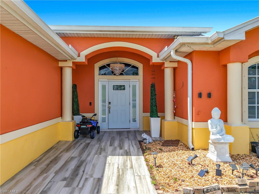 GOLDEN GATE ESTATES - Residential