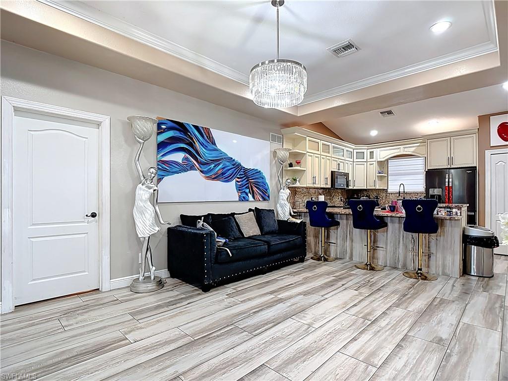 GOLDEN GATE ESTATES - Residential