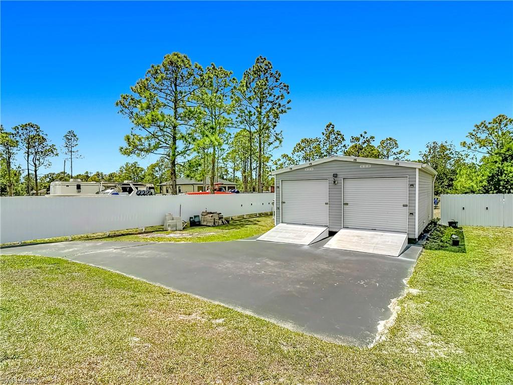 GOLDEN GATE ESTATES - Residential