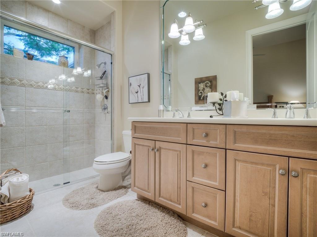 OAKBROOK - Residential