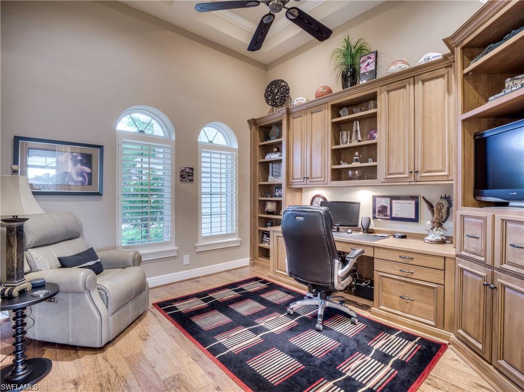 OAKBROOK - Residential