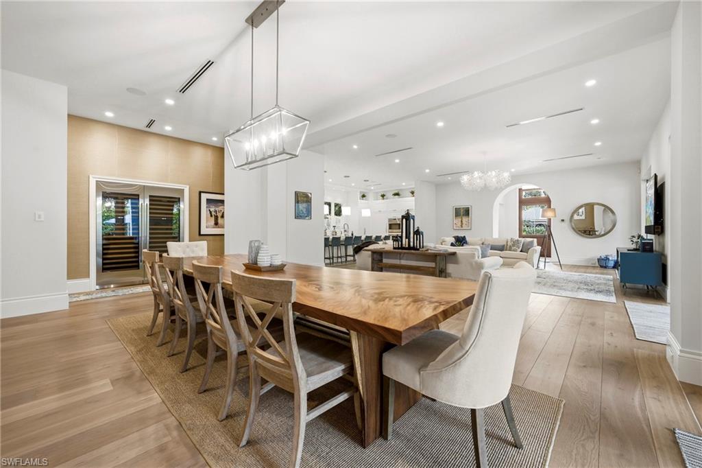 OLDE NAPLES - Residential Lease