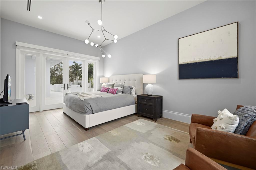 OLDE NAPLES - Residential Lease