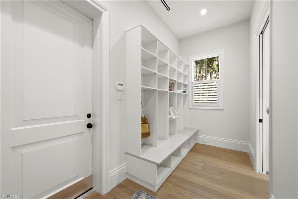 OLDE NAPLES - Residential Lease