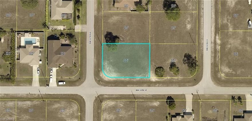 Corner Lot ready to build!! Call 239-919-6547