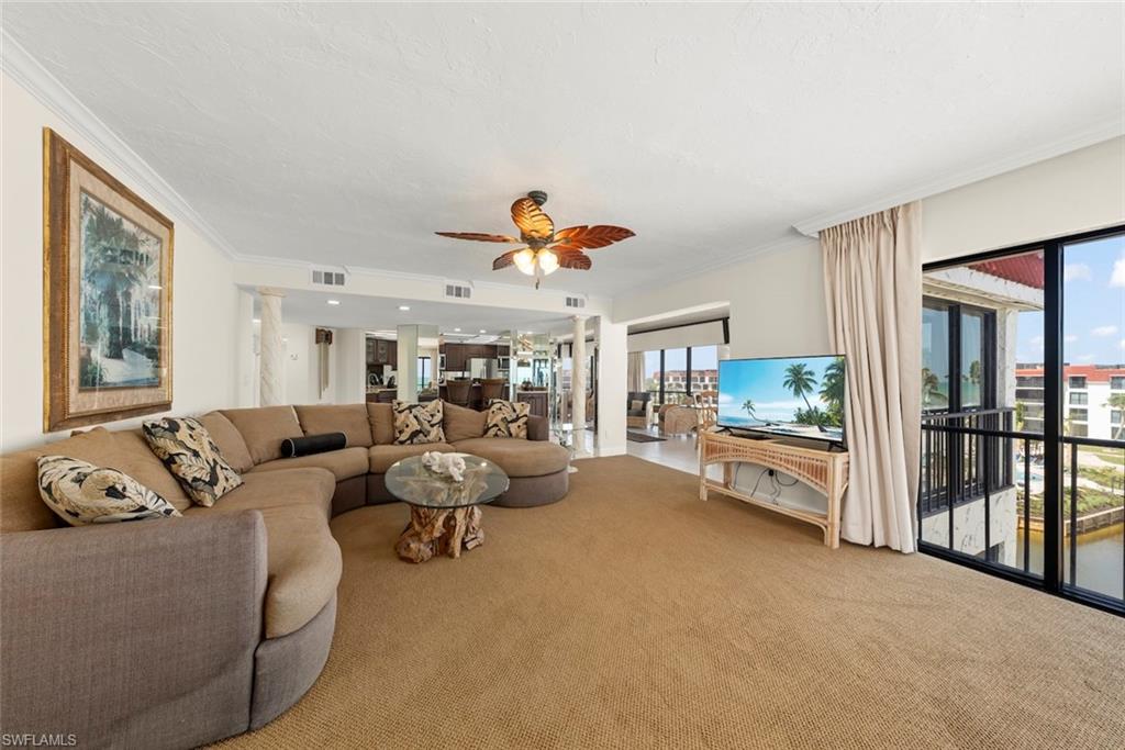 POINTE SANTO DE SANIBEL CONDO - Residential