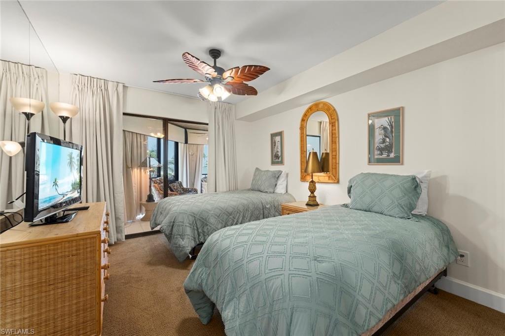 POINTE SANTO DE SANIBEL CONDO - Residential