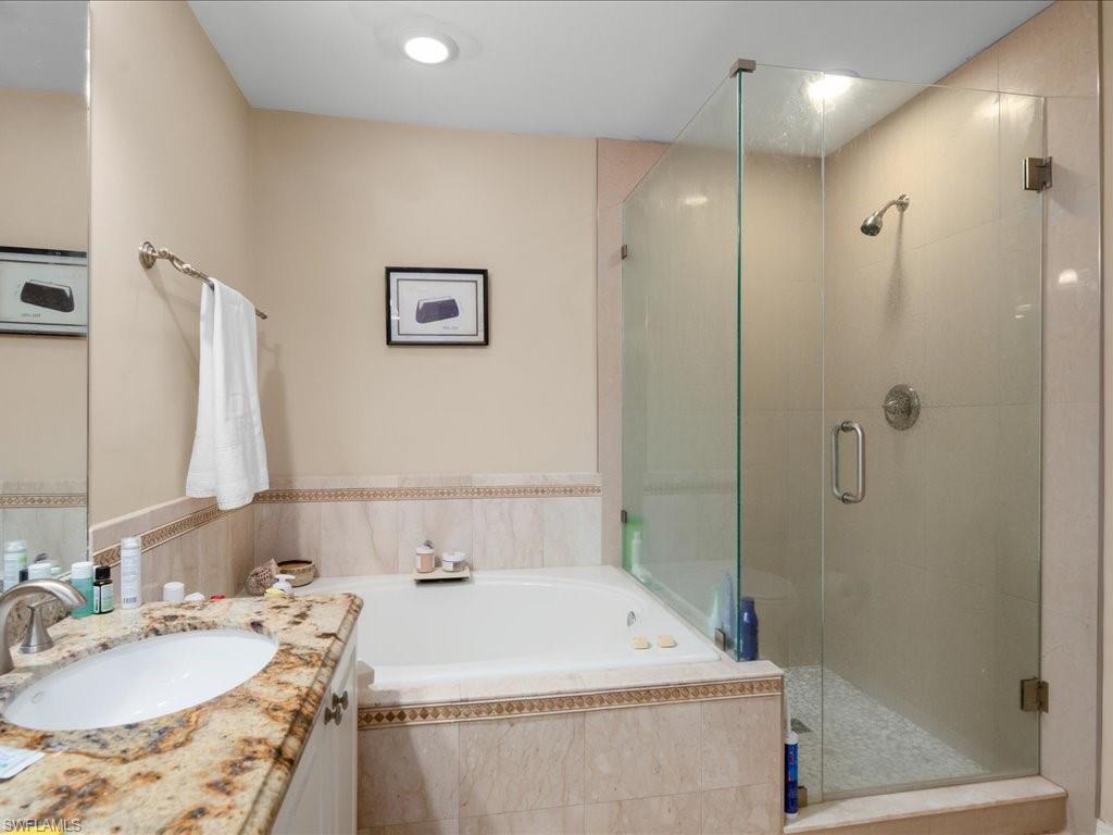 WILSHIRE PINES - Residential