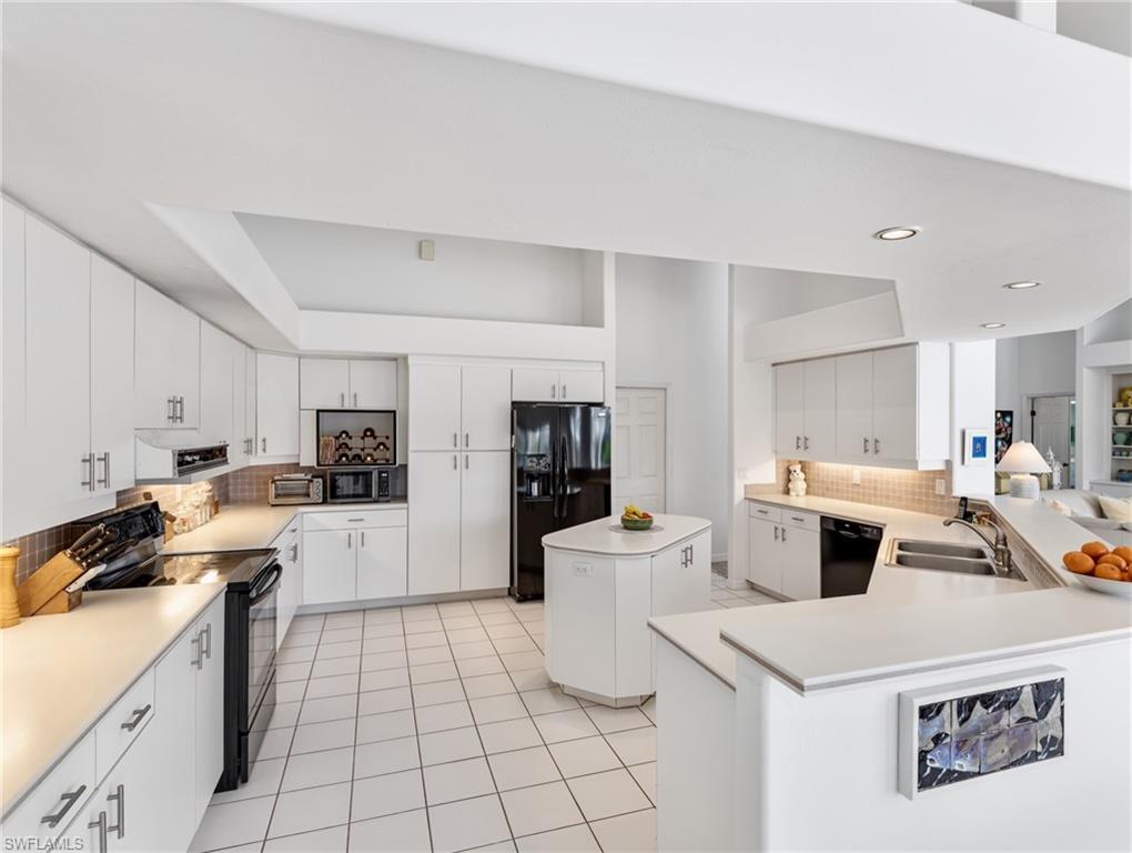 PALM ACRES - Residential