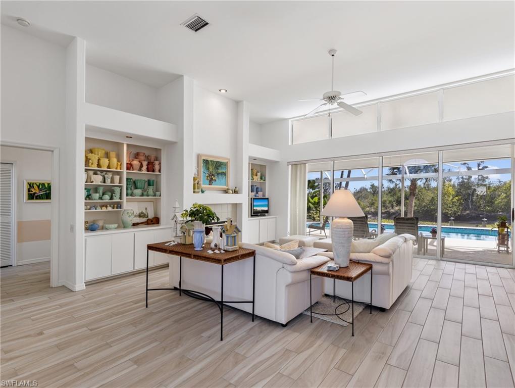 PALM ACRES - Residential