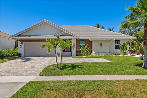 A home in MARCO ISLAND