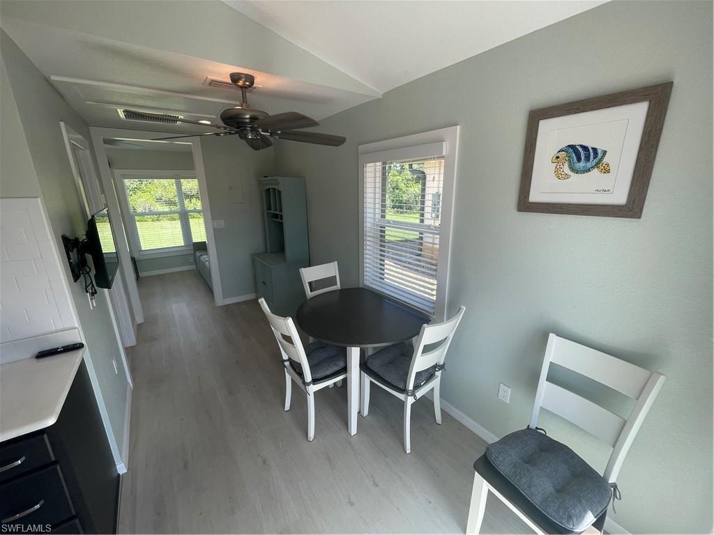 PORT CHARLOTTE - Land