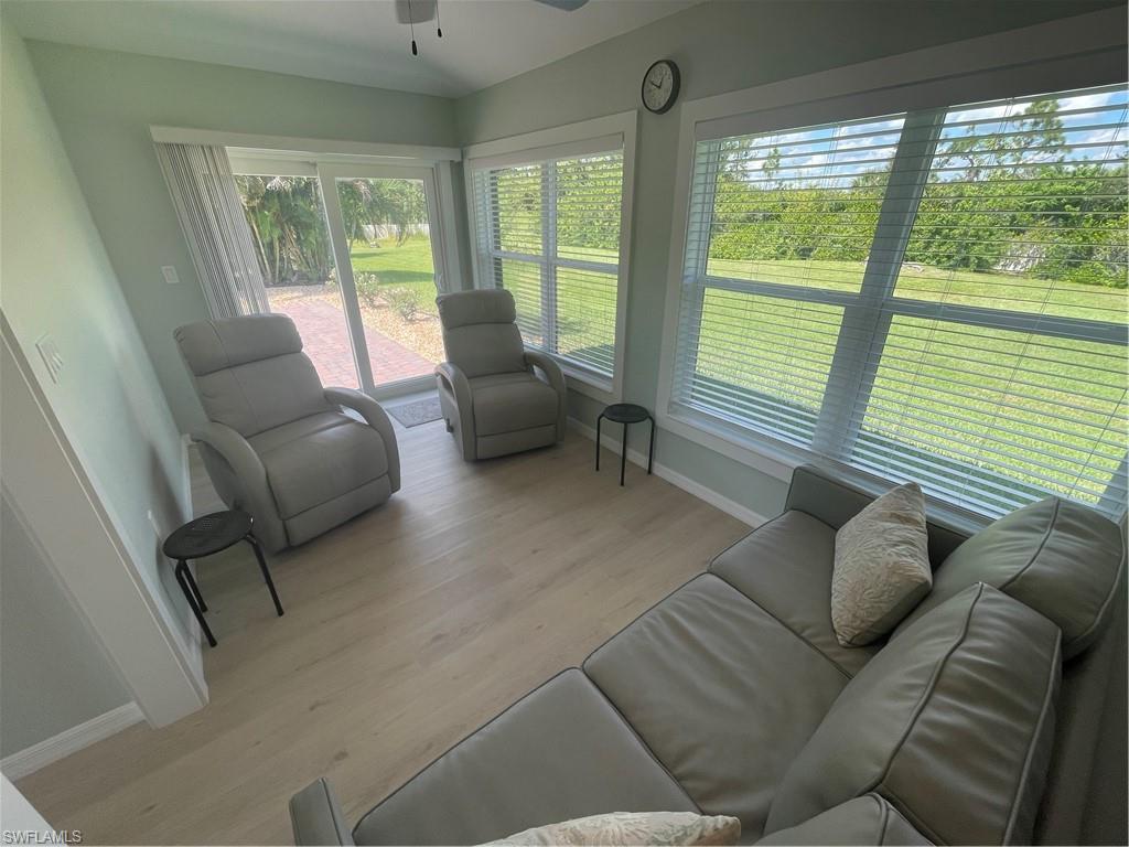 PORT CHARLOTTE - Land