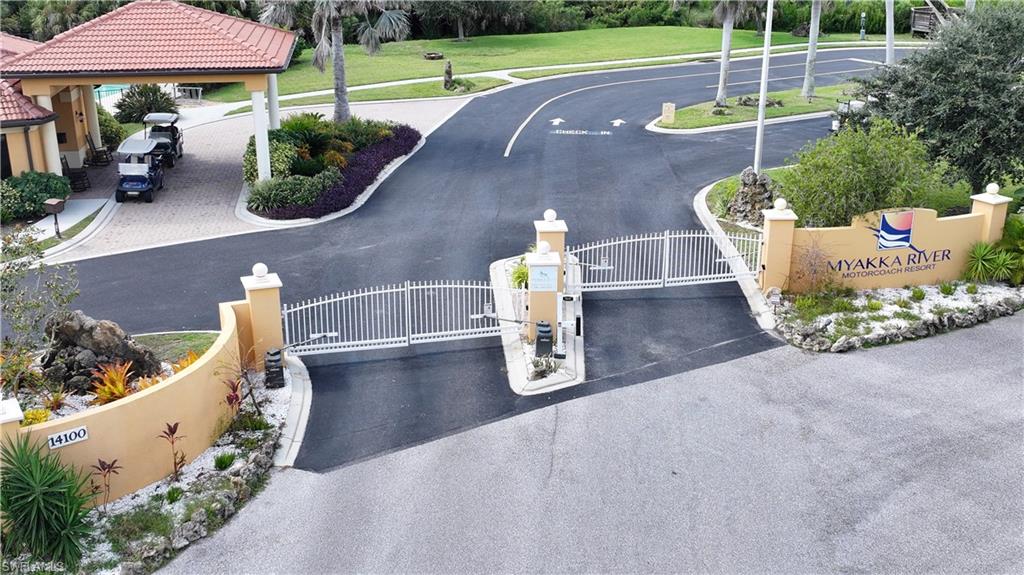 PORT CHARLOTTE - Land