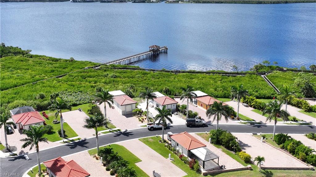 PORT CHARLOTTE - Land