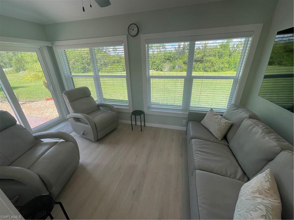 PORT CHARLOTTE - Land