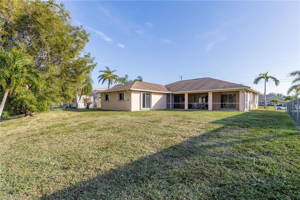CAPE CORAL - Residential