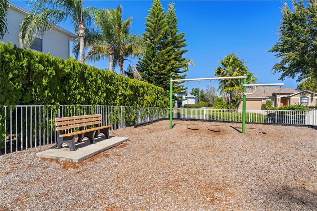 COLONY LAKES - Residential