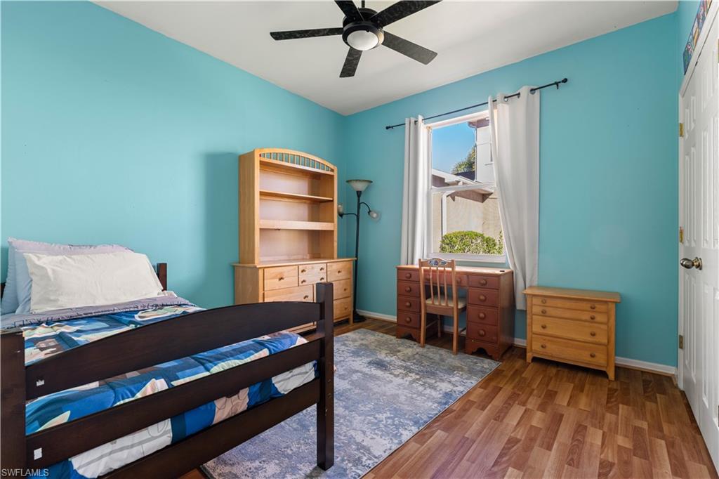 COLONY LAKES - Residential