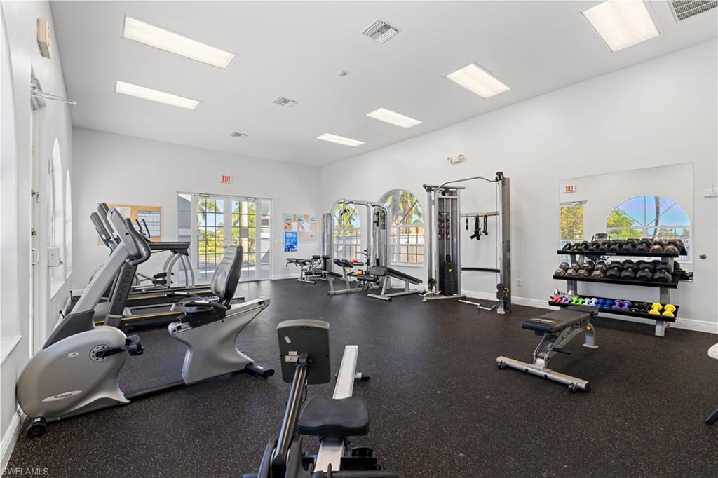 COLONY LAKES - Residential