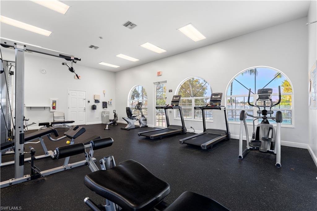 COLONY LAKES - Residential