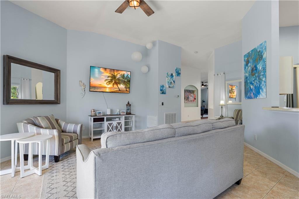 COLONY LAKES - Residential