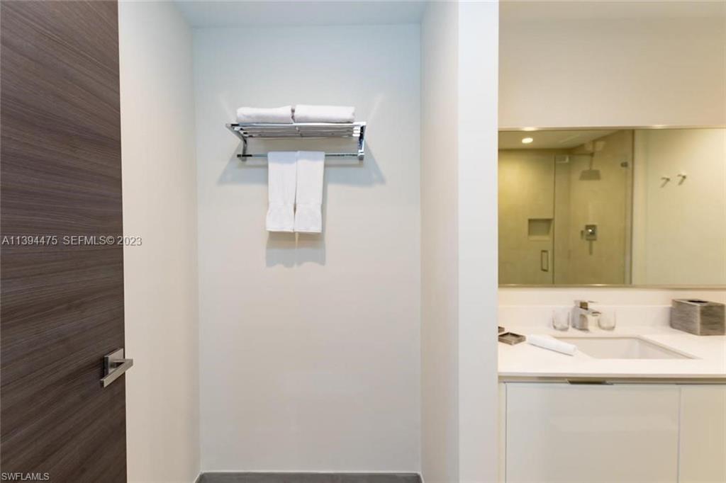 LA COSTA ISLES UNREC - Residential