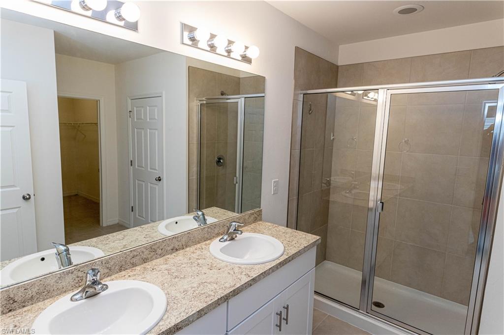 MCGREGOR GROVES - Residential