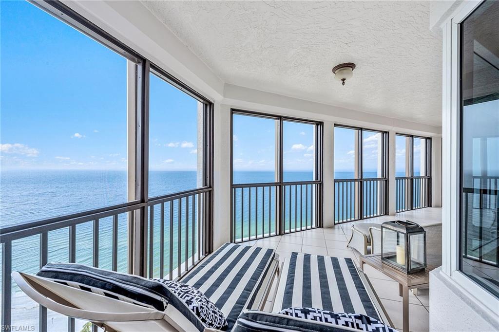 CARLYSLE AT BAY COLONY - Residential