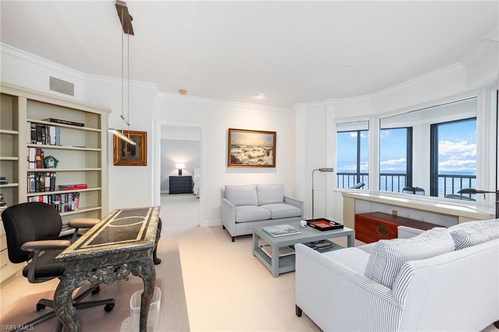 CARLYSLE AT BAY COLONY - Residential