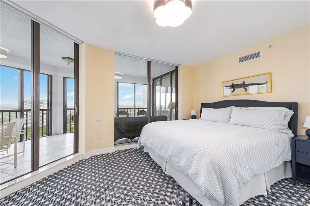 CARLYSLE AT BAY COLONY - Residential