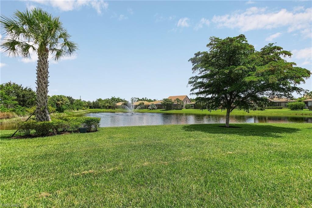 CAMDEN SQUARE - Residential