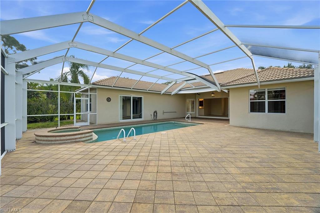 BRIARWOOD - Residential