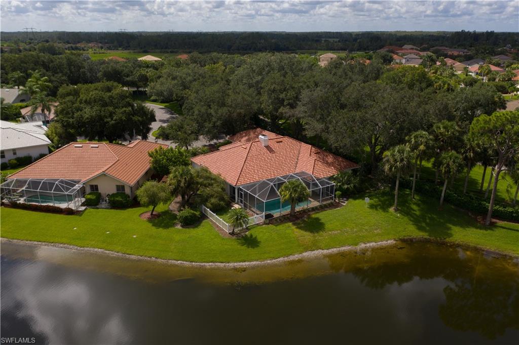 PINEWOOD LAKES - Residential