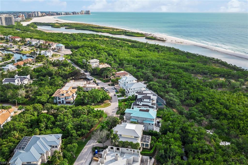 HIDEAWAY BEACH - Residential