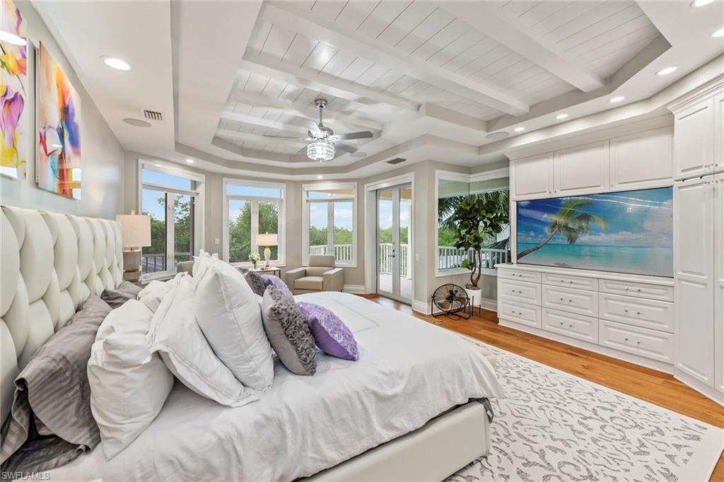 HIDEAWAY BEACH - Residential