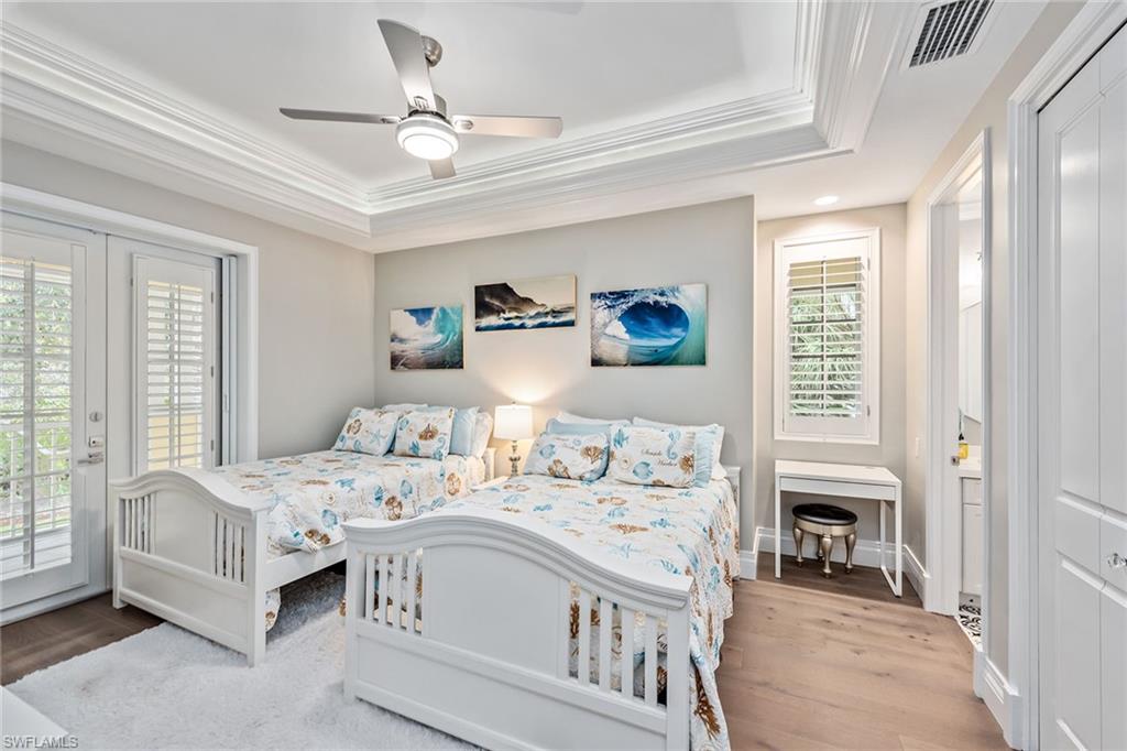 HIDEAWAY BEACH - Residential