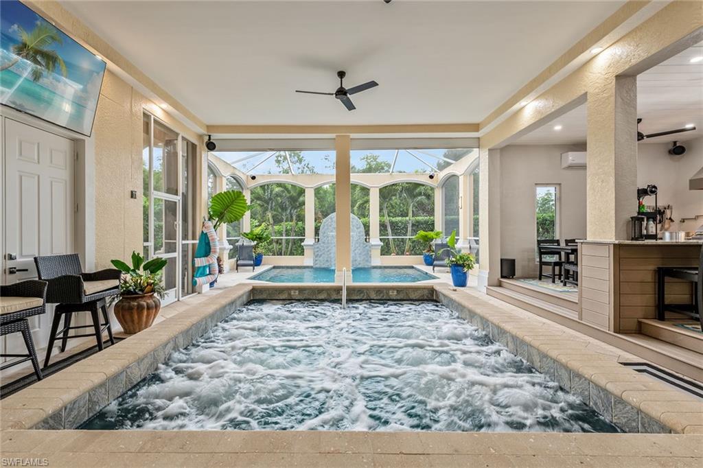 HIDEAWAY BEACH - Residential