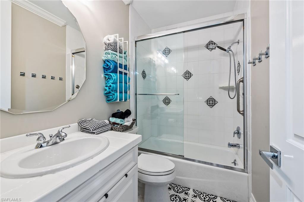 HIDEAWAY BEACH - Residential