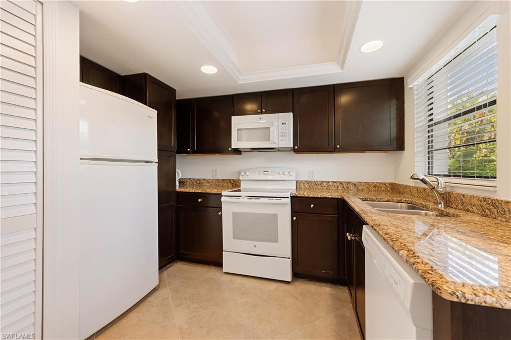 OXFORD COURT - Residential