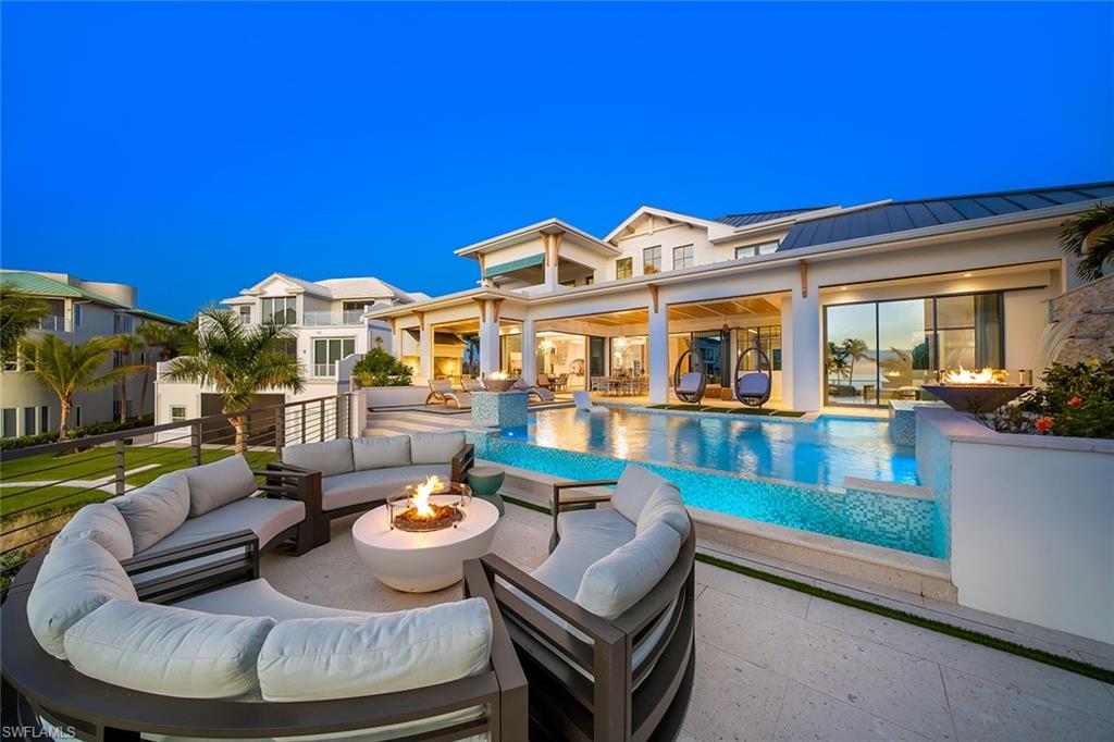 BAREFOOT BEACH - Residential