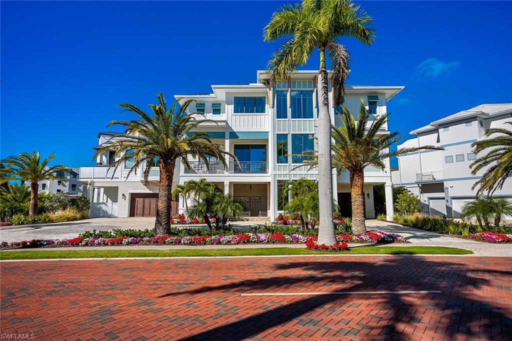 BAREFOOT BEACH - Residential