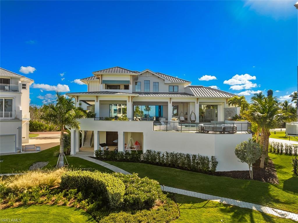 BAREFOOT BEACH - Residential