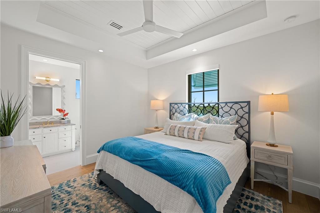 BAREFOOT BEACH - Residential