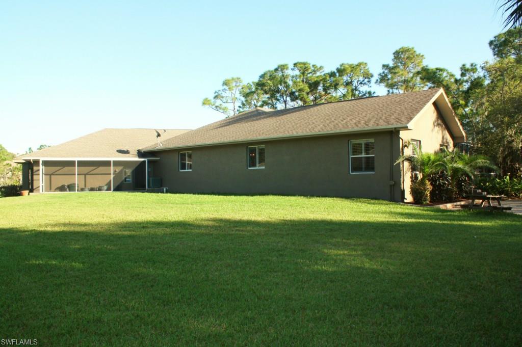 SKYLINE WOODS - Residential