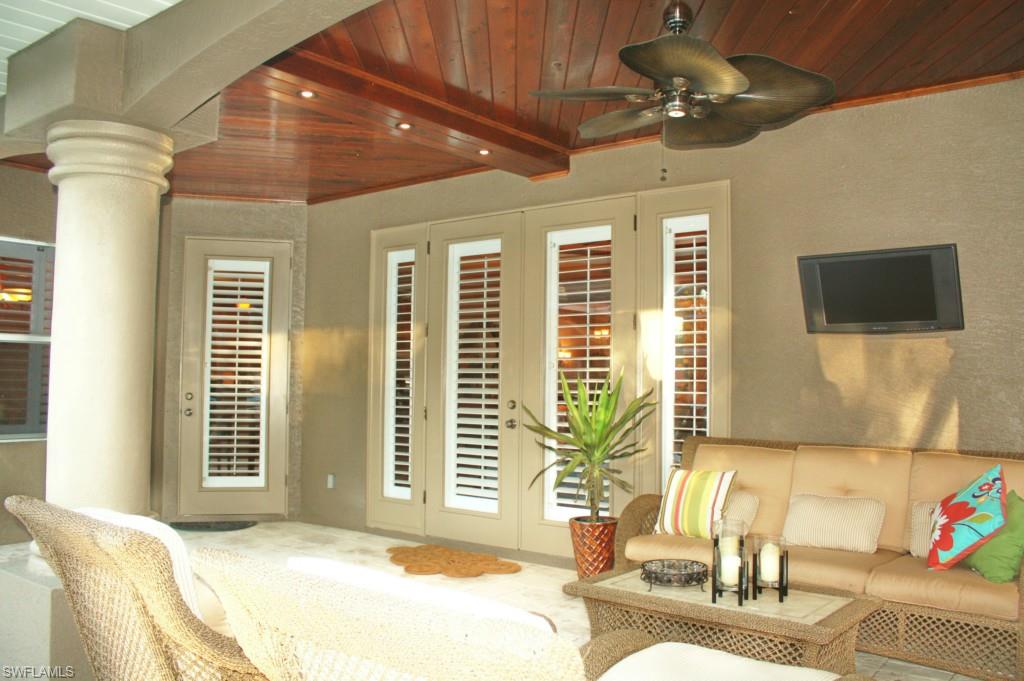 SKYLINE WOODS - Residential